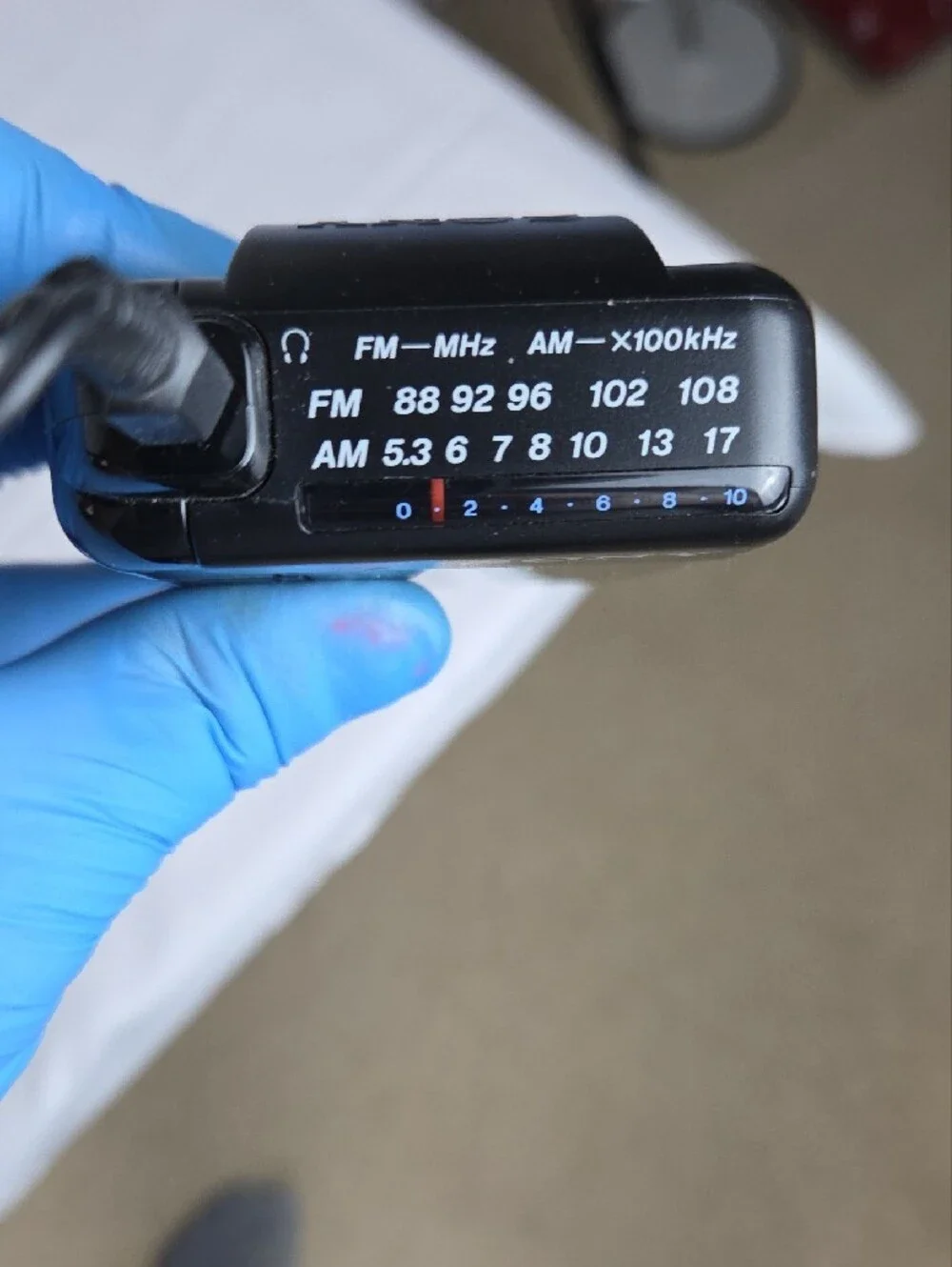 Sony Black FM/AM Walkman SRF 29...IN PERFECT CONDITION.